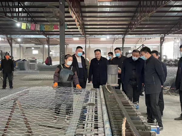 機(jī)器翻遍.jpg 機(jī)器翻遍.jpg